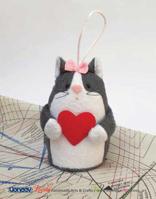 وزنه عروسکی طرح گربه پارچه‌ای