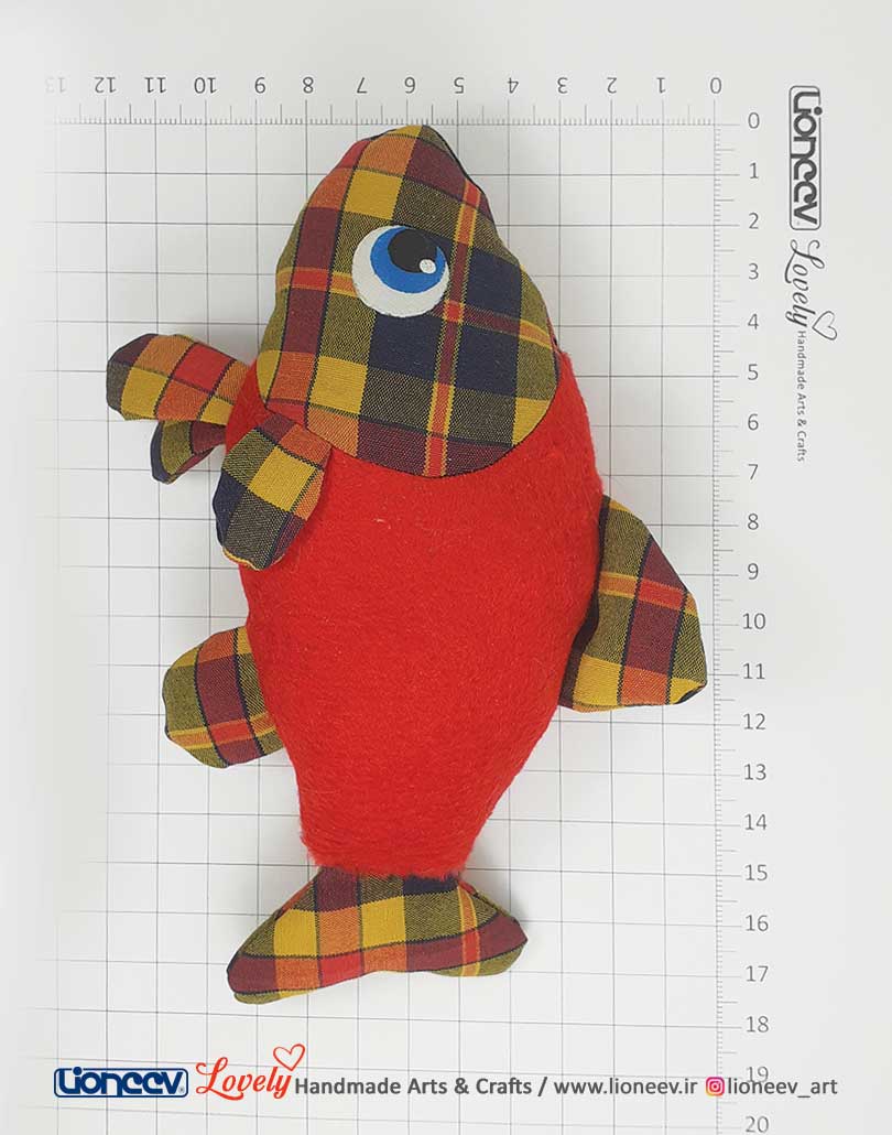 ماهی قرمز اسباببازی گربه زنگولهدار پارچهای